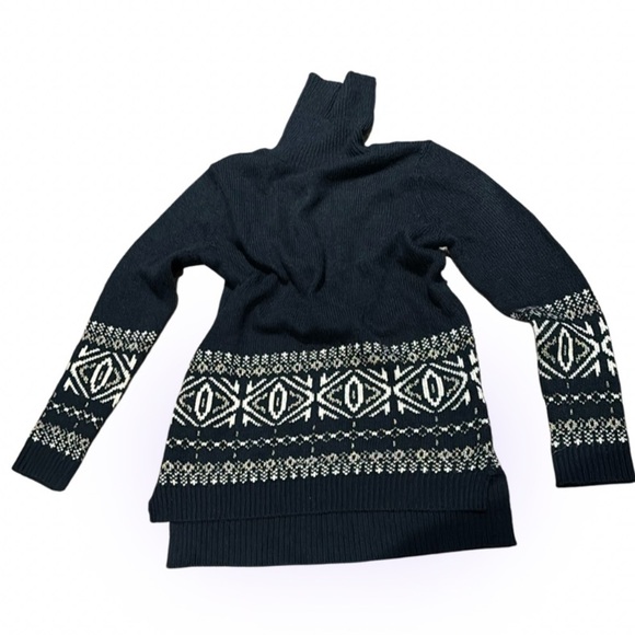 Joe fresh navy turtle neck sweater Sz medium - Picture 13 of 13